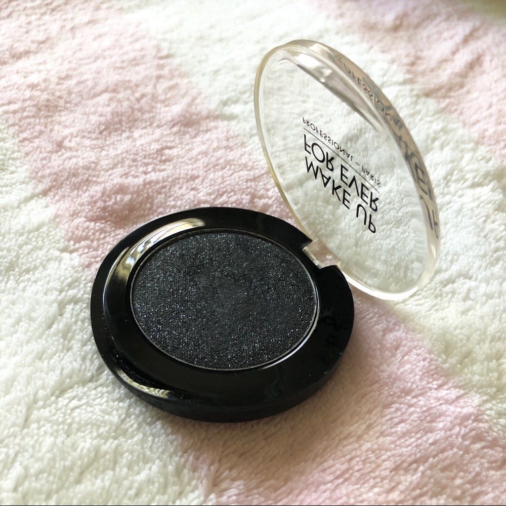 Make Up Forever Eye Shdow